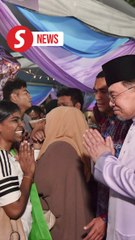 Don't let issues divide us, threaten our country's development, says Anwar
