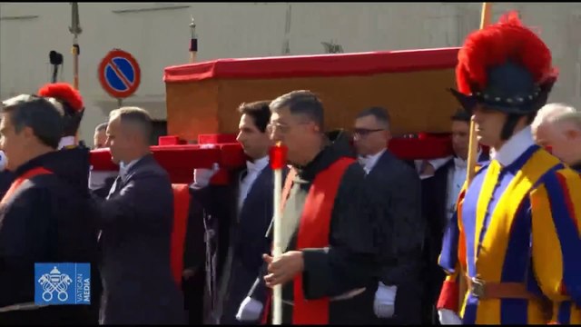 Protocolo para el funeral del Papa: Asistentes por orden alfabético y rigurosa etiqueta