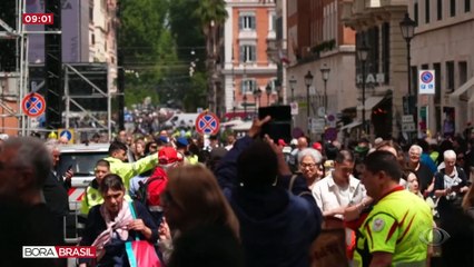 Comitiva de Lula chega a Roma para funeral do papa Francisco