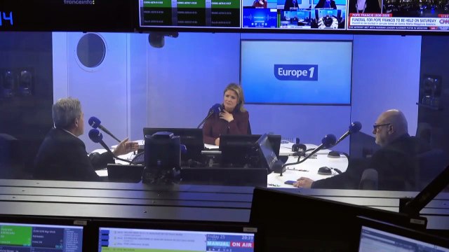 Attaque à Nantes : François Bayrou évoque l’installation de portiques de sécurité dans les écoles quand Elisabeth Borne souhaite s’attaquer aux armes blanches à l’école