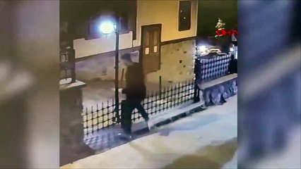 Belediye başkanı sokak lambasını kıran kişiye sosyal medyadan seslendi: Yapma çocuğum