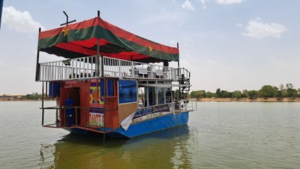 Innovation | Ouagadougou : Un bateau made in Burkina Faso flotte au barrage de Tanghin