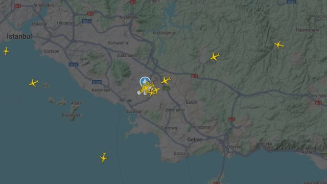 Sabiha Gökçen Havalimanı'nda iniş yapan uçaklara kuleden 'deprem' uyarısı