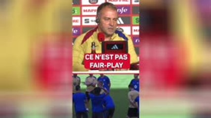 Barcelone - Flick : "On doit prendre soin des arbitres"