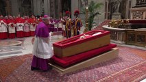 En video: así fue el rito de cierre del féretro del papa Francisco