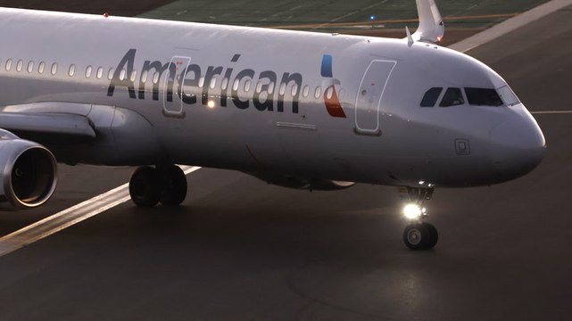 Sick Passenger Died After American Airlines Flight Crew Allegedly Delayed Getting Help Until Other Passengers Left Plane: Lawsuit