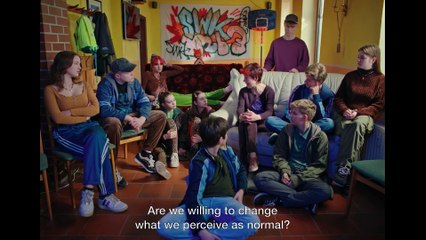 Rote Sterne überm Feld 🌟 | 2025 Offizieller Trailer – Eine Reise durch 100 Jahre deutsche Geschichte