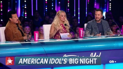 Lionel Richie REACTS To Katy Perry Going To Space