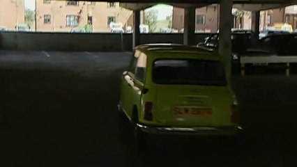 DIVE Mr Bean!   Funny Clips   Mr Bean Official