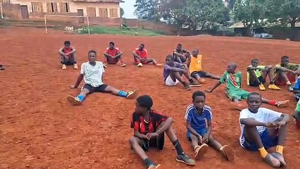 Discours du Secrétaire Général et du Coach à la fin de l'entraînement