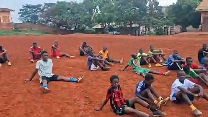 Discours du Secrétaire Général et du Coach à la fin de l'entraînement