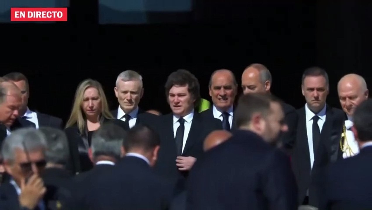 Javier Milei llega al funeral del papa Francisco