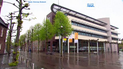 Ολλανδία: Έργο τέχνης του Ουόρχολ «πιθανόν» πετάχτηκε στα σκουπίδια κατά την ανακαίνιση δημαρχείου