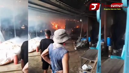 Diduga Dipukul Anak Pemilik Gudang Batok Kelapa, Petugas Damkar Lapor ke Pihak KepolisianMaulana Malik Ibrahim seorang petugas Damkar Kecamatan Lubuk Pakam, Pemkab Deli Serdang, Sumatera Utara secara resmi melaporkan anak pemilik guna Batok Kelapa diduga