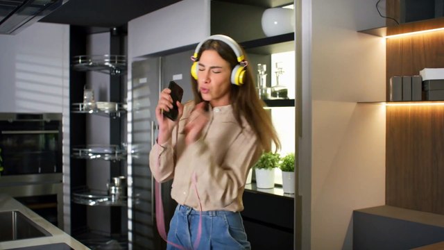 34)_Musique Warm Water. Genre. Hip-hop et rap. Humeur _ Calme. Artiste. Underbelly