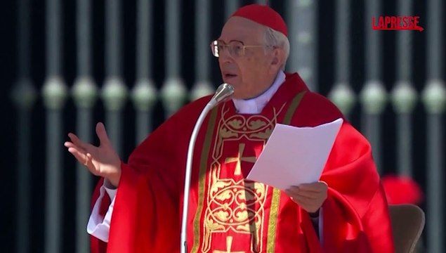 Funerali Papa Francesco, l'omelia del cardinale Re: Rester? nei cuori la sua immagine a Pasqua in piazza