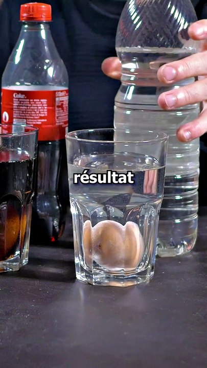 Une balle rebondissante avec un OEUF dans du COCA ?