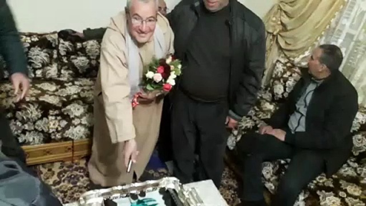 قيدوم المراسلين الصحفيين الرياضيين ذ.الزروقي الله وليه