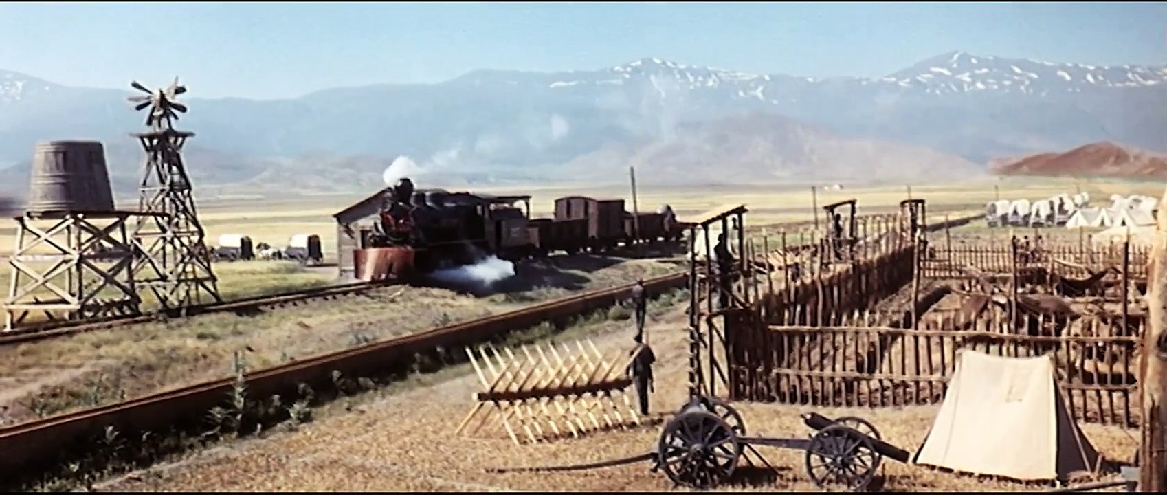 Der Dicke und das Warzenschwein | 1972 ‧ Western/Krieg ‧ 1 h 19 min