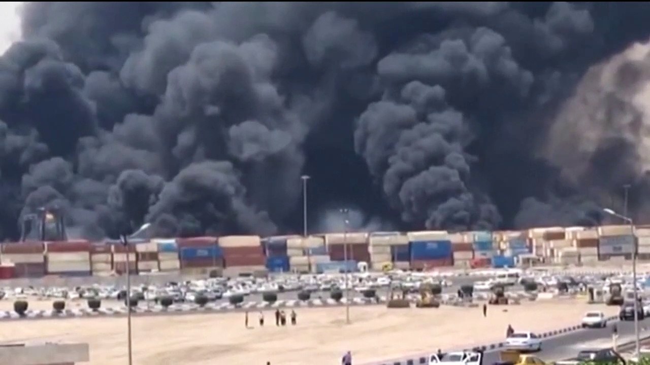 Iran: Gewaltige Explosion erschüttert Containerhafen - Hunderte Verletzte