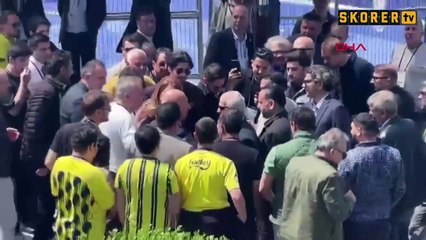 Fenerbahçe Divanı'nda Hakan Bilal Kutlualp ve Ümit Özat tartışması!