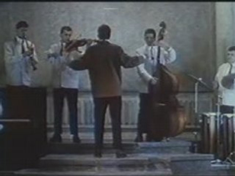 Bunker palace hotel - Musique