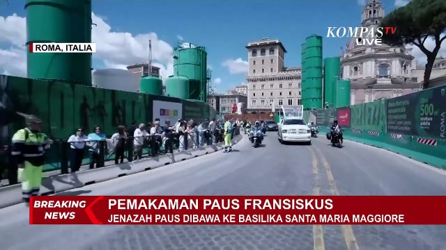 Haru, Tepuk Tangan Umat Iringi Mobil Jenazah Paus Fransiskus ke Basilika Santa Maria Maggiore