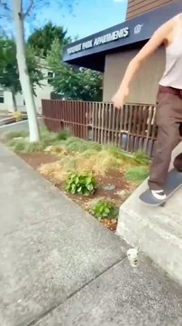 Funny moment too much$@