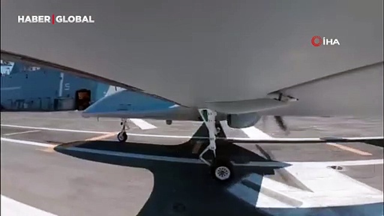 Bayraktar TB3’ün "Kısa Pistli Gemiden Tam Otonom Kalkış-İniş Testleri" başarıyla gerçekleşti