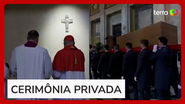 Veja momento em que o papa Francisco é sepultado na Basílica de Santa Maria Maggiore