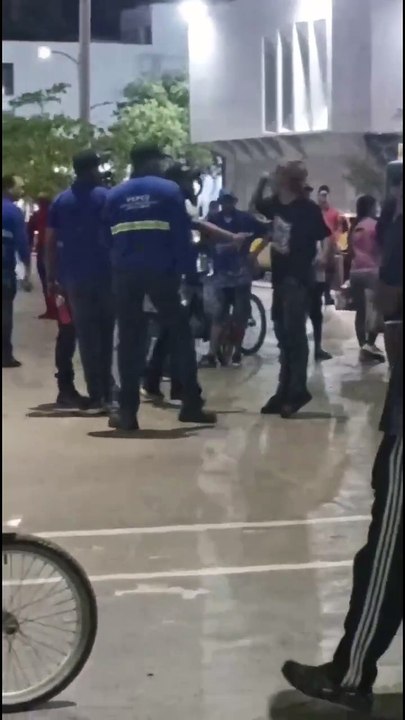 Funcionarios de la Alcaldía de Santa Marta fueron víctimas de brutal ataque durante operativo
