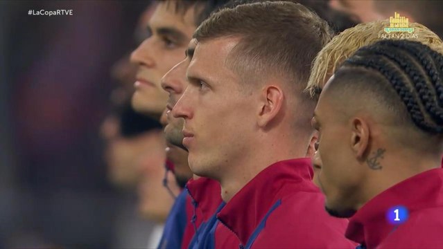 Pitos al himno de España antes de la final de Copa del Rey