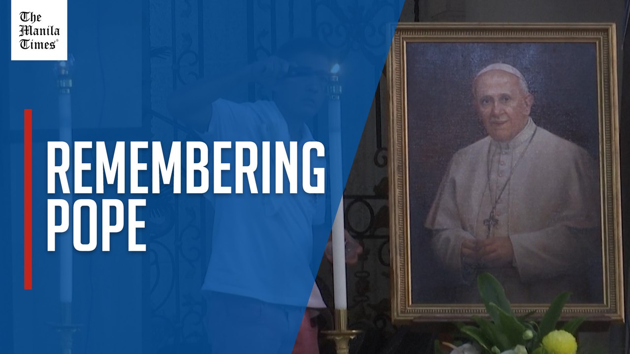 Filipinos bid emotional farewell to Pope Francis in Manila church