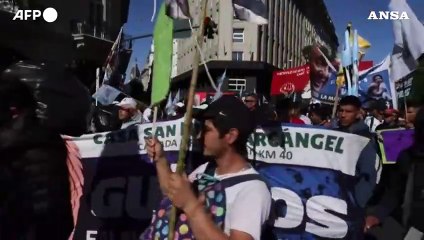 Papa Francesco, a Buenos Aires messa e baraccopoli in corteo