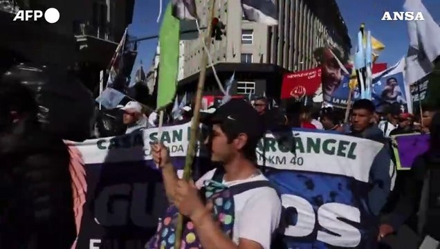 Papa Francesco, a Buenos Aires messa e baraccopoli in corteo