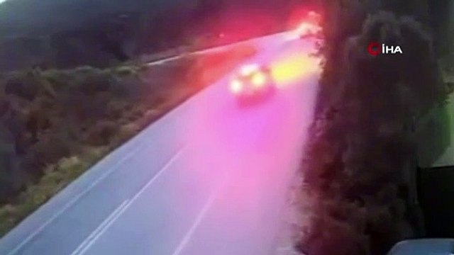 Bursa’da feci kaza: Kafa kafaya çarpıştılar