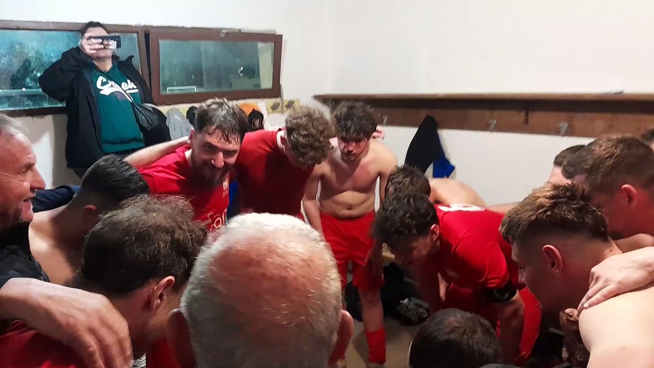 LA VIDÉO DU VESTIAIRE DE L'AS DU PIC APRÈS LA VICTOIRE HAUTERIVES VS AS DU PIC SAMEDI 26 AVRIL 2025
