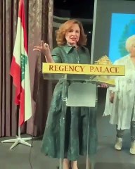 إلهام شاهين تنشر لحظات تكريمها في لبنان: فيديو