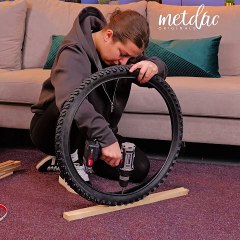 Creative wall decor out of bike tire! ✨