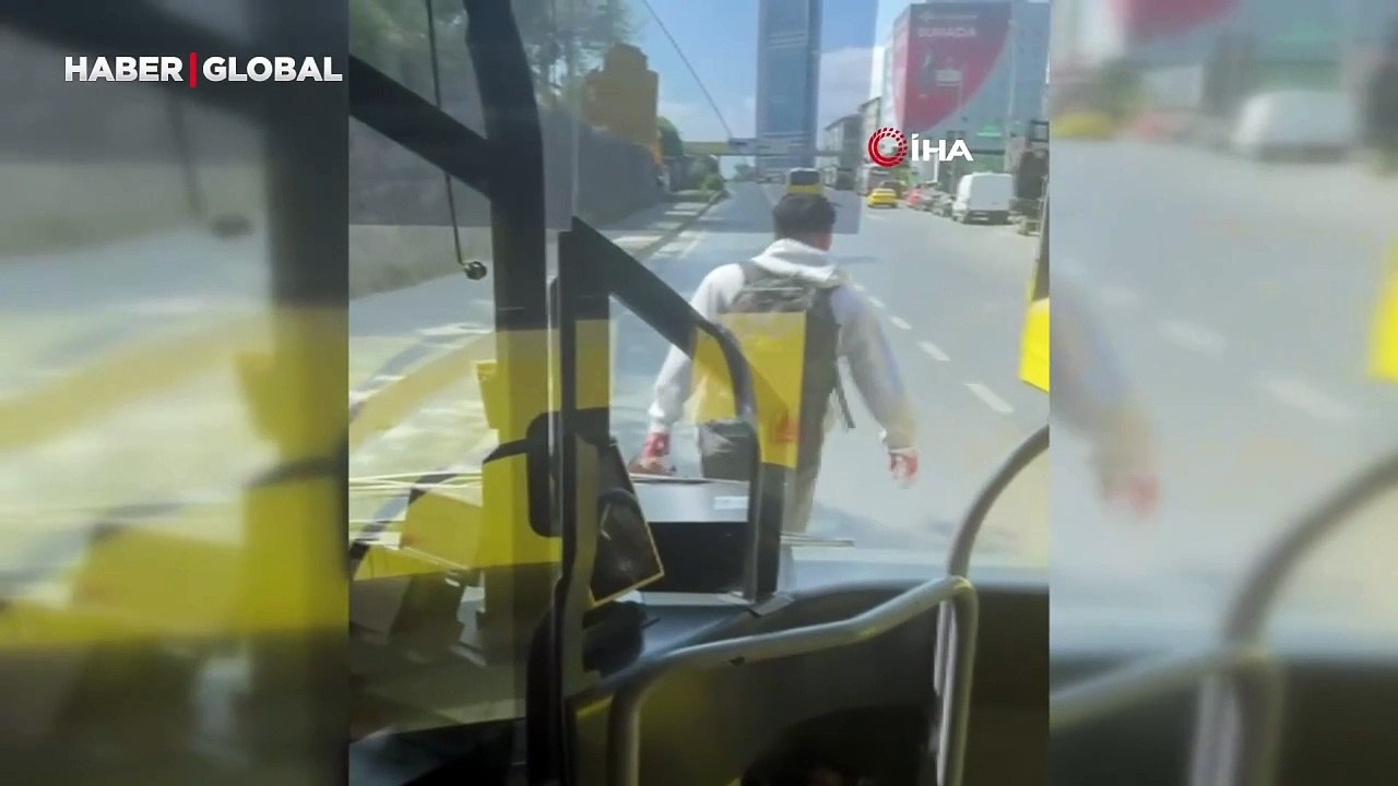 Yolun ortasında binmek istedi, ortalığı birbirine kattı