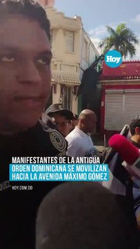 Manifestantes de la Antigua Orden Dominicana se movilizan hacia la avenida Máximo Gómez