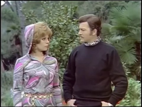 Küçük Hanımefendi 1970 Hülya Koçyiğit - Kartal Tibet VHS Türk Filmi