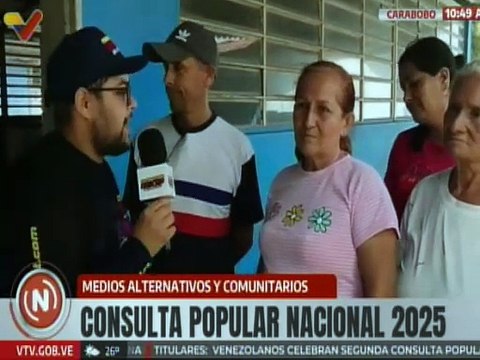 Carabobo | Ciudadanos participan activamente en la 2da Consulta Popular desde la U.E Julián Mellado
