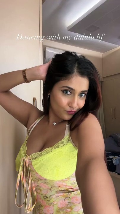 Ek real life bf toh me bhi deserve karti hu  cute cute trend banane ke liye   . .....#réel #reelitfeelit ...# #viral #explore #virall #viralreels #foryou #foryoupage #viralreels #viralvideos #insta #instamood #instafit #instadaily