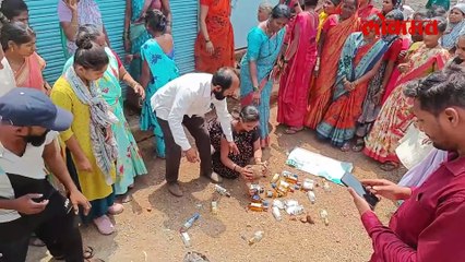 ताडी पिल्याने तरुणाचा मृत्यू, गावातील महिला आक्रमक