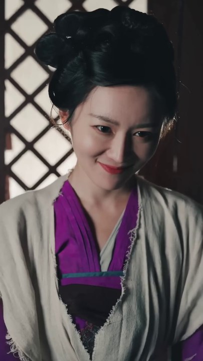 Veil of Deception: Stunning Beauty Revealed After Fiancé Rejects Her Disguise!