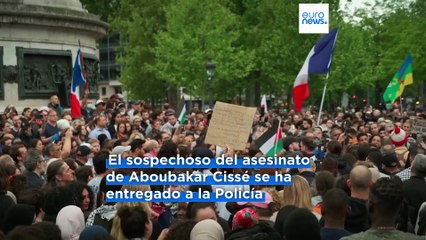Manifestación en París para defender la libertad de culto tras el asesinato islamófobo en la mezquita de La Grand-Combe
