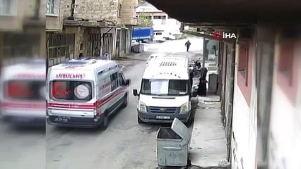 2 yaşındaki bebek ölümden döndü! Balkondan çöp konteynerine düştü