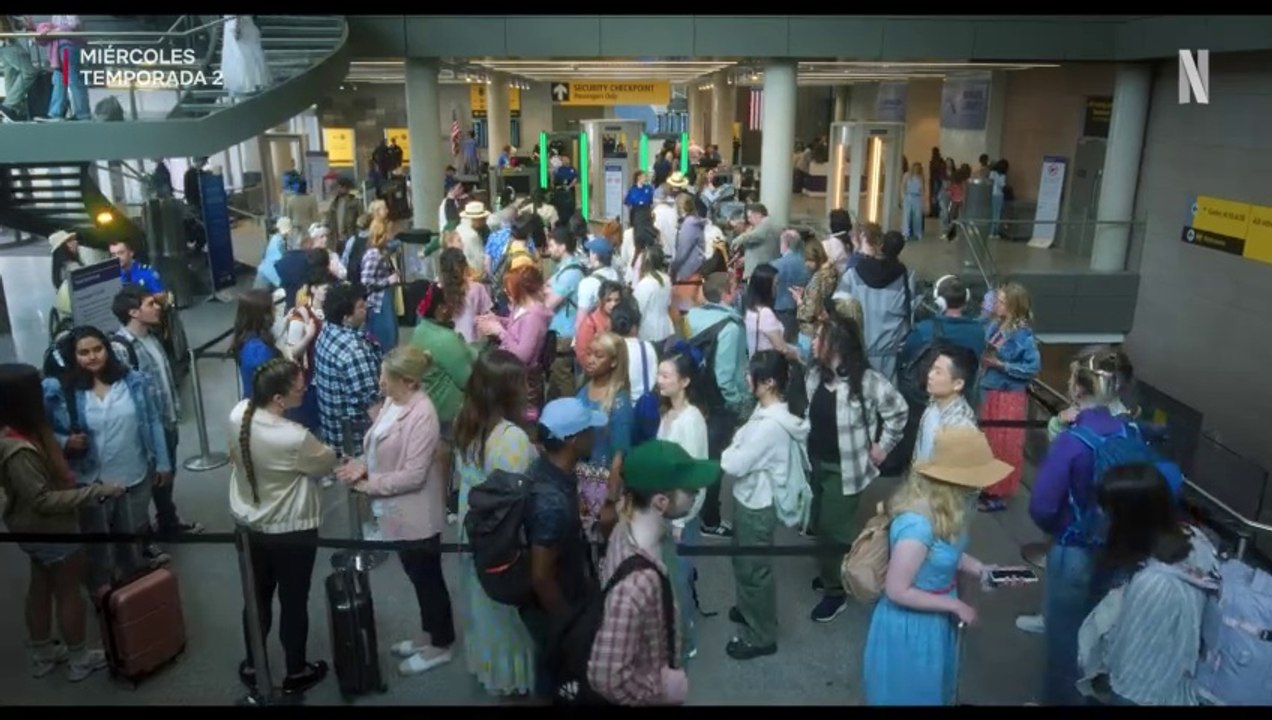 Miércoles - temporada 2 Anuncio del estreno VOSE