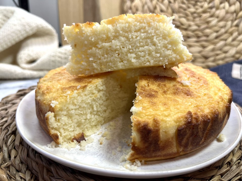 Bizcocho de coco sin harina - Cocina Fácil